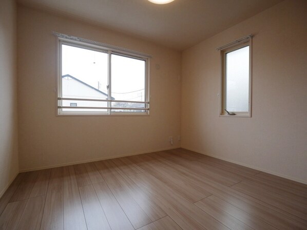 ライラックの物件内観写真